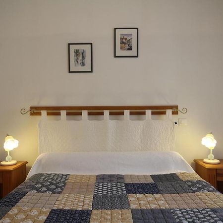 Logis De L'Orme Bed and Breakfast La Rochepot Εξωτερικό φωτογραφία