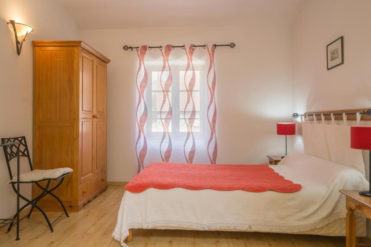 Logis De L'Orme Bed and Breakfast La Rochepot Εξωτερικό φωτογραφία
